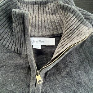 Calvin Klein Men's Quarter Zip Pullover Sweater Large